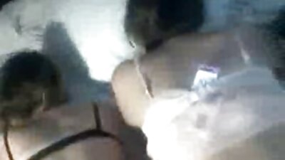 مثير مقاطع فيديو سكس مصرية امرأة سمراء حصلت لها الحمار مارس الجنس ضيق